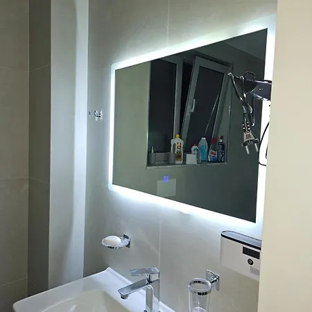 In Rruga Thoma Filpeu Appartement *
