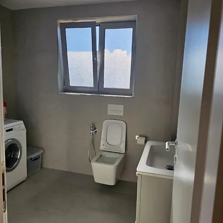 Appartement In Rruga Thoma Filpeu *