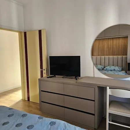 Appartement In Rruga Thoma Filpeu