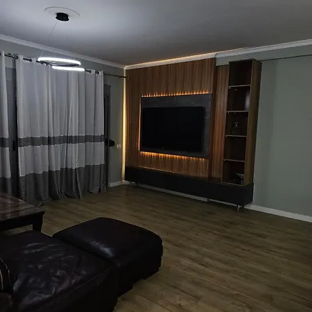 Appartement In Rruga Thoma Filpeu